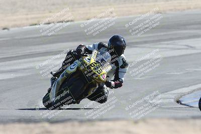 media/Nov-01-2025-CVMA (Sat) [[fc0f7531b8]]/Race 9-Amateur Supersport Middleweight/
